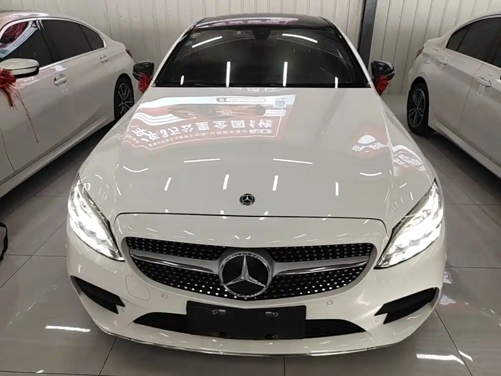 Mercedes-Benz C-Class 2020