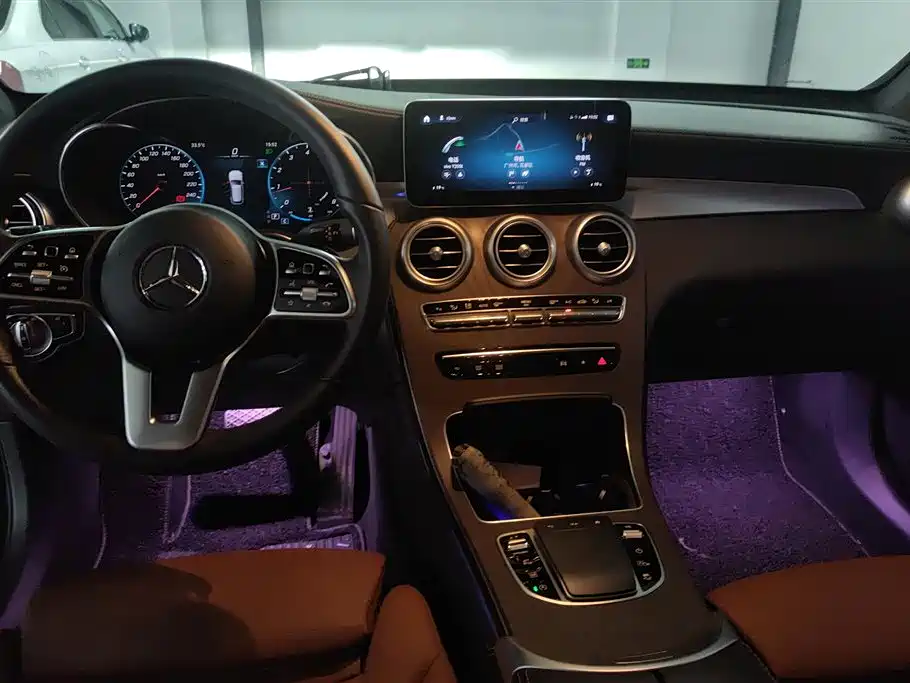 Mercedes-Benz GLC 2021 — фото 12