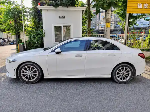 Mercedes-Benz A-Class 2021