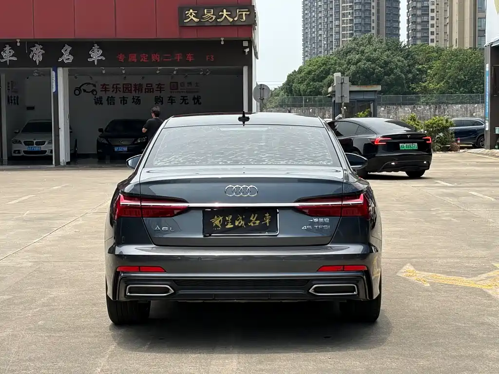 Audi A6L 2022 — фото 17