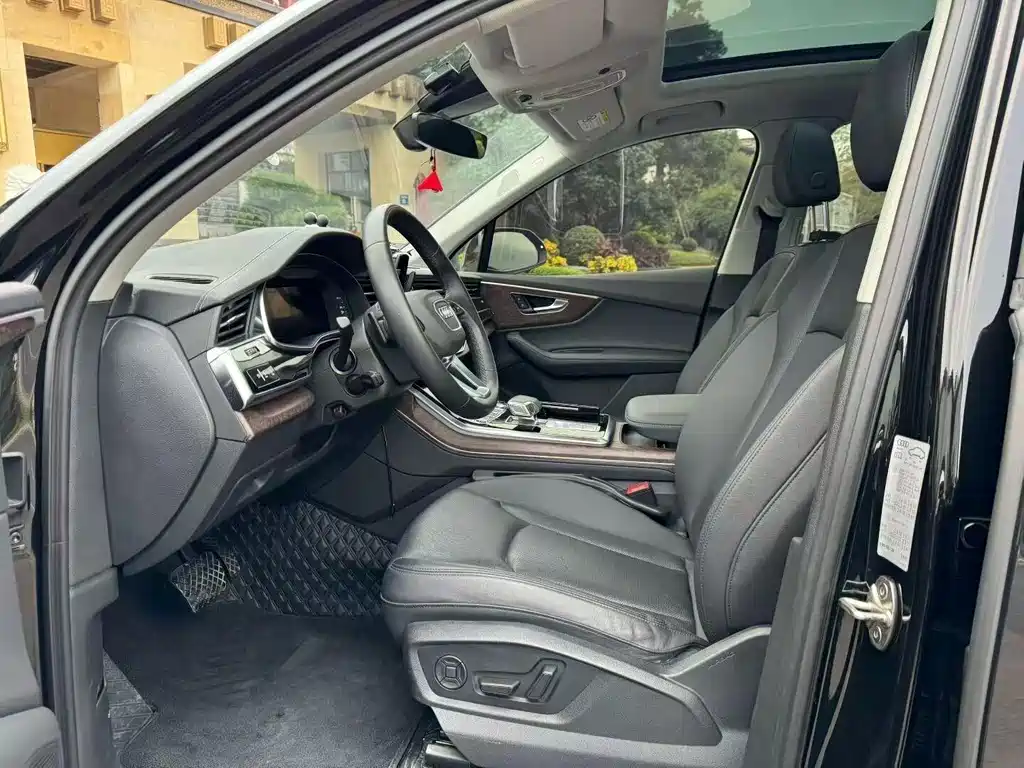 Audi Q7 2022