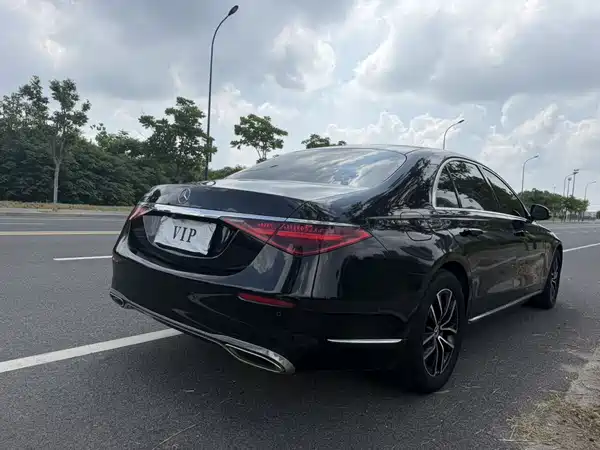 Mercedes-Benz S-Class 2021