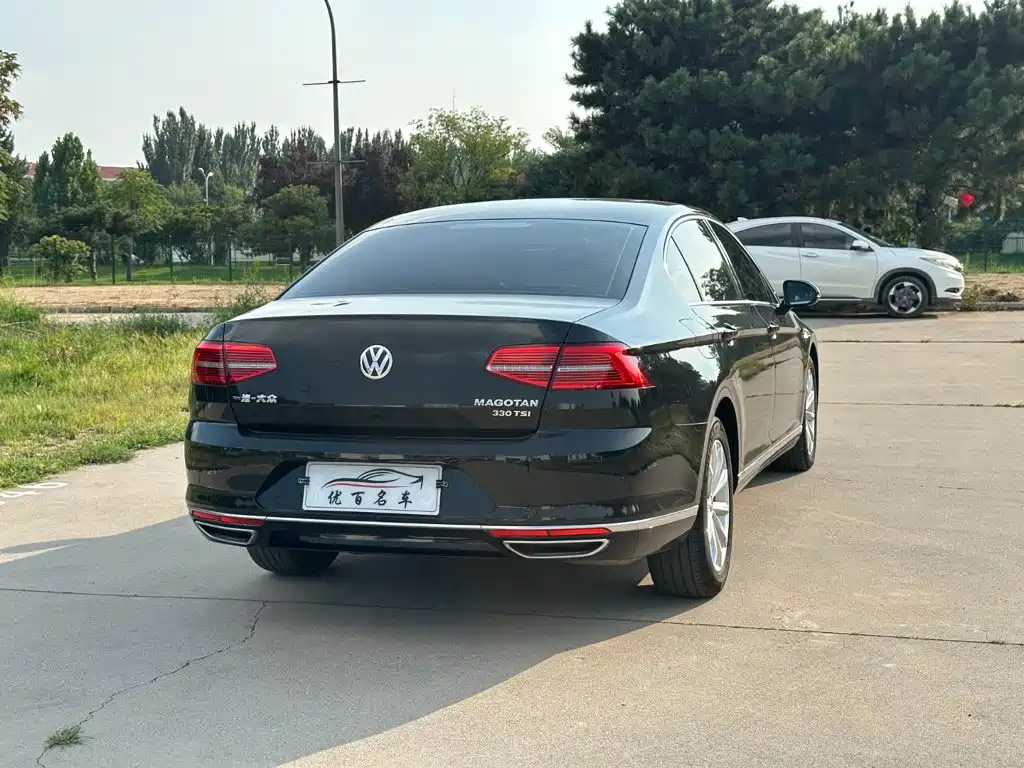 Volkswagen Magotan 2020