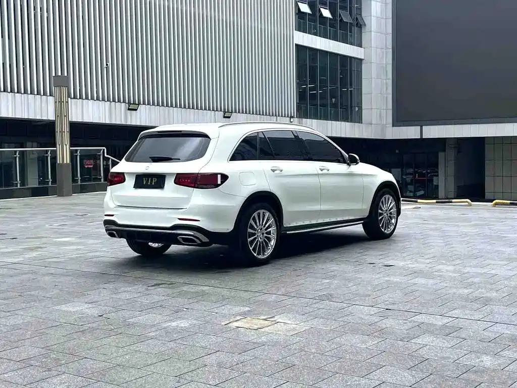Mercedes-Benz GLC 2022 — фото 12
