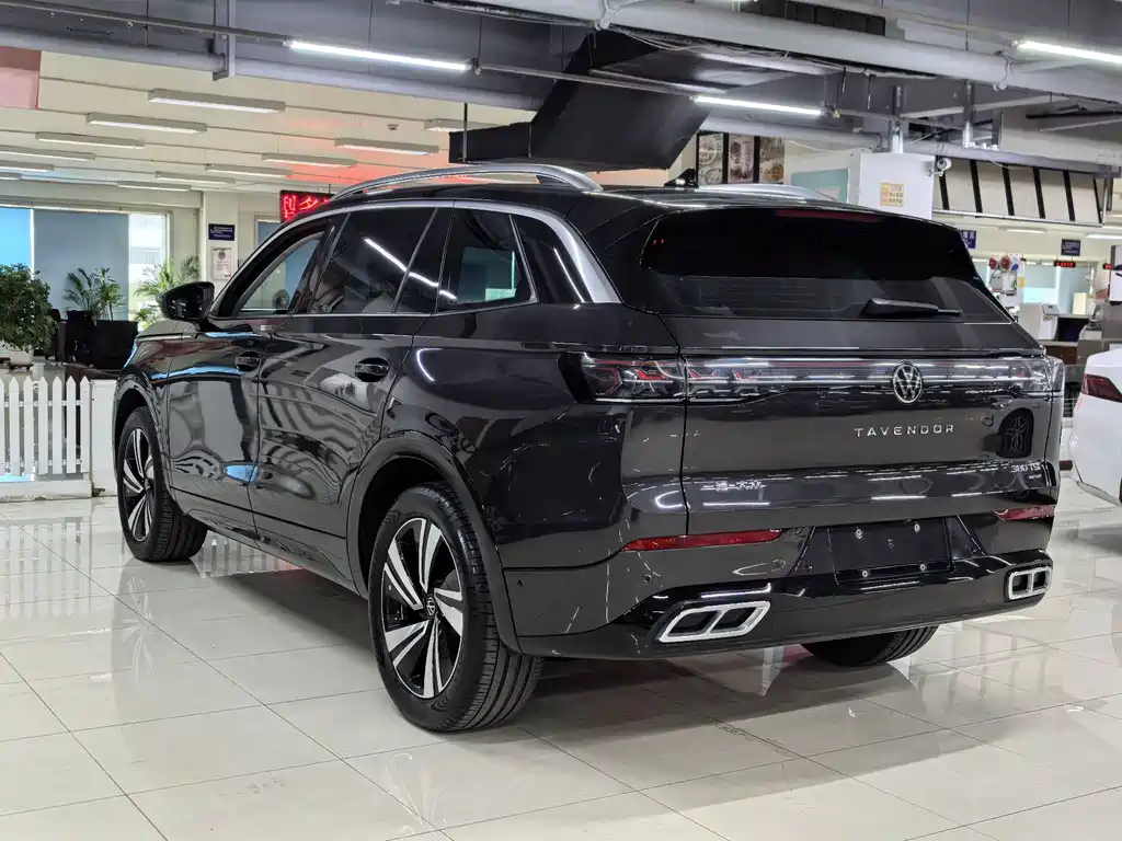 Volkswagen Tavendor 2023