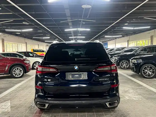 BMW X5 2023