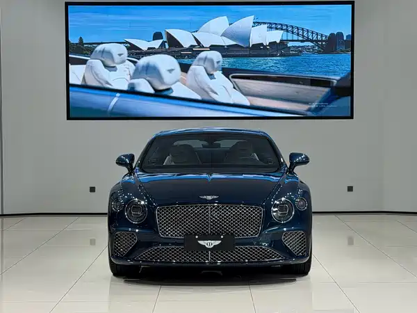 Bentley Continental 2023