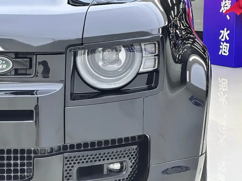 Land Rover Defender 2024 — фото 2