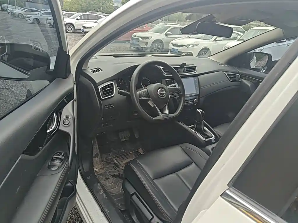 Nissan Qashqai 2023 — фото 16