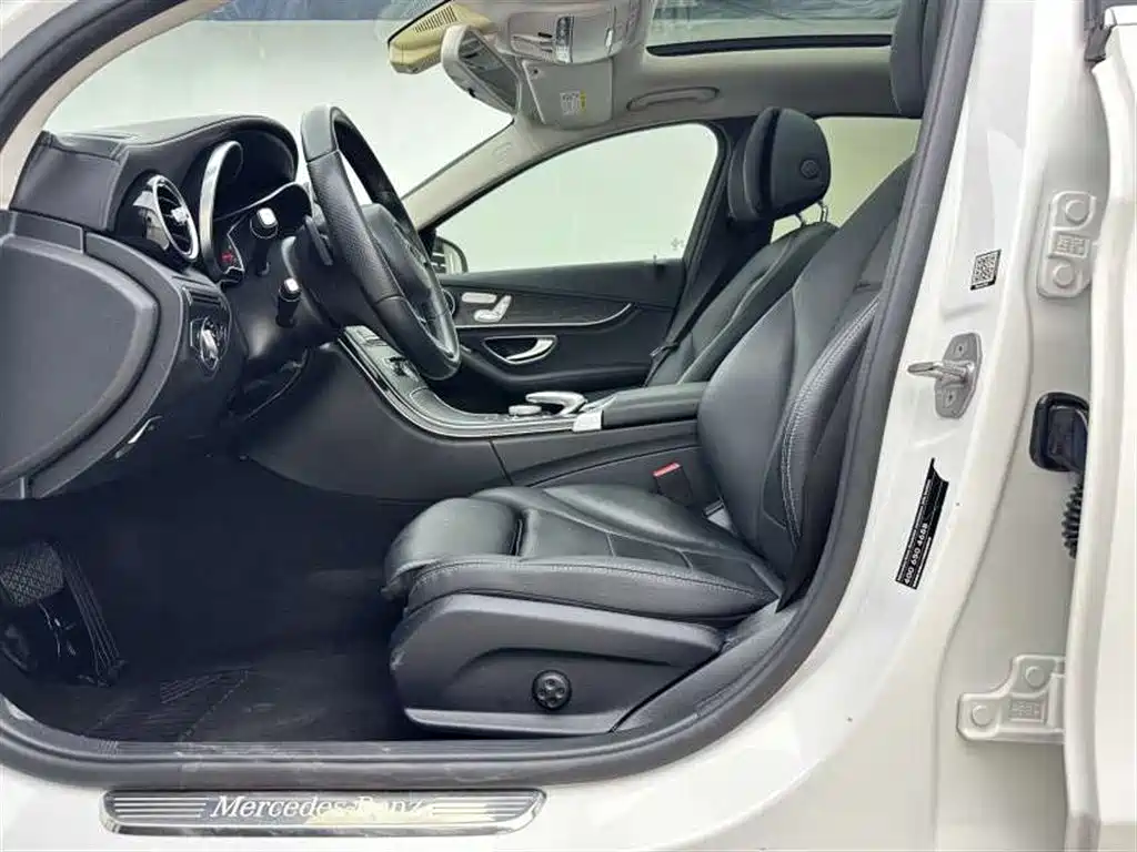 Mercedes-Benz C-Class 2018