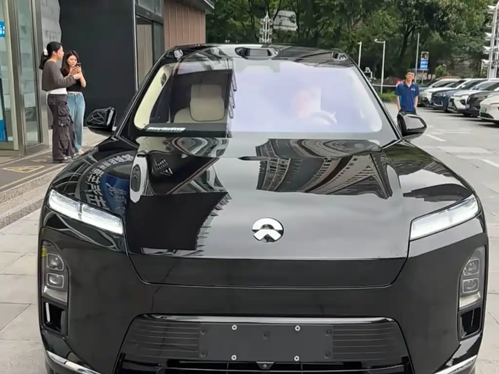 NIO ES8 2026