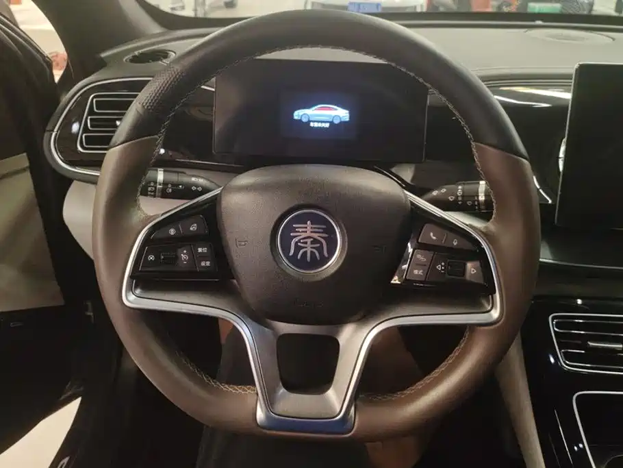 BYD Qin PLUS 2023 — фото 15
