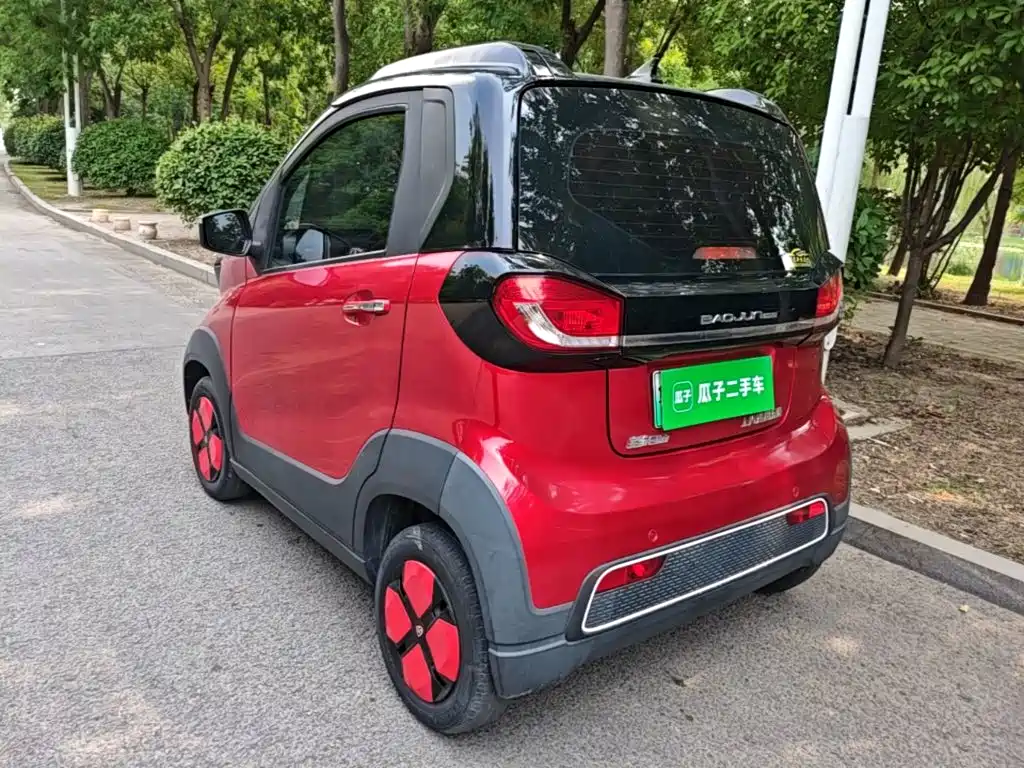 Baojun E100 2021