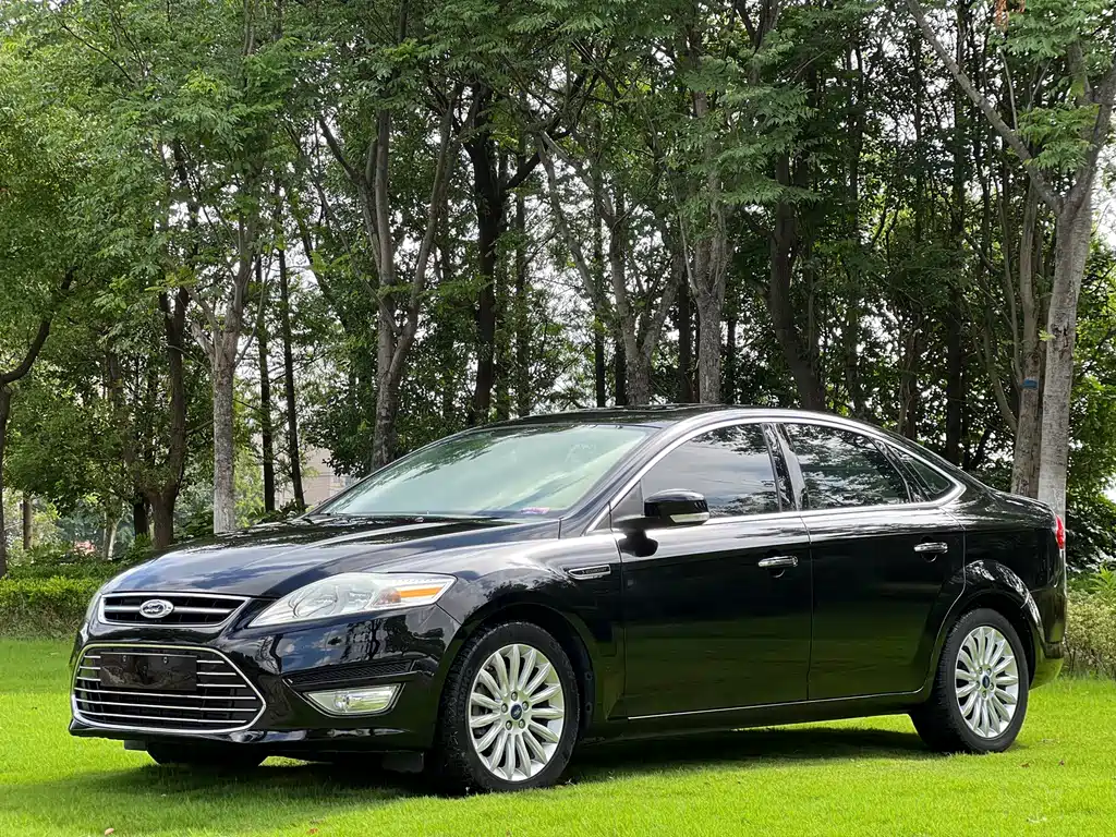 Ford Mondeo-Winning 2013