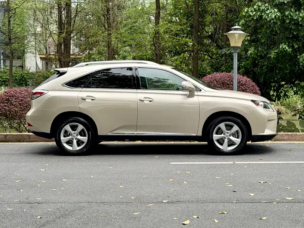 Lexus RX Classic 2013 — фото 3