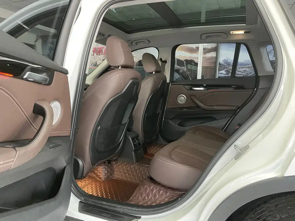 BMW X1 2021