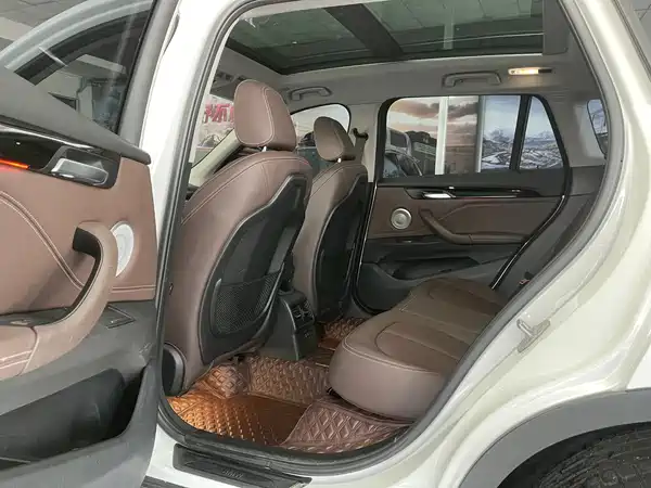BMW X1 2021