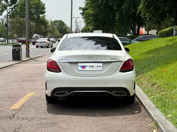 Mercedes-Benz C-Class 2020
