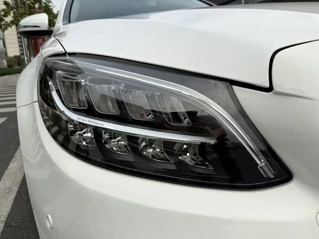 Mercedes-Benz C-Class 2020 — фото 12
