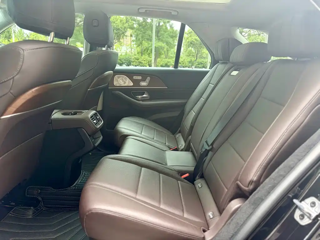 Mercedes-Benz GLE New Energy 2021 — фото 18