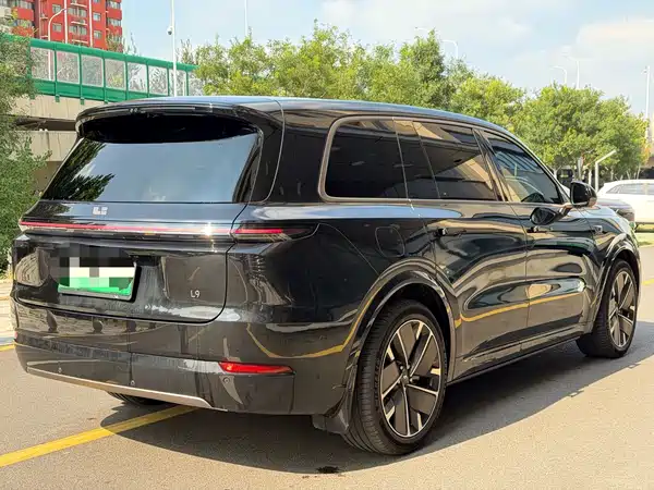 Li Auto L9 2025