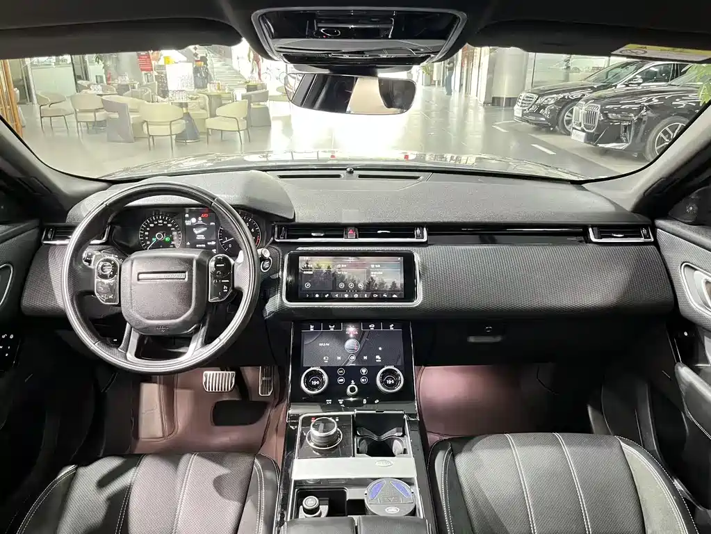 Land Rover Range Rover Velar 2019 — фото 5