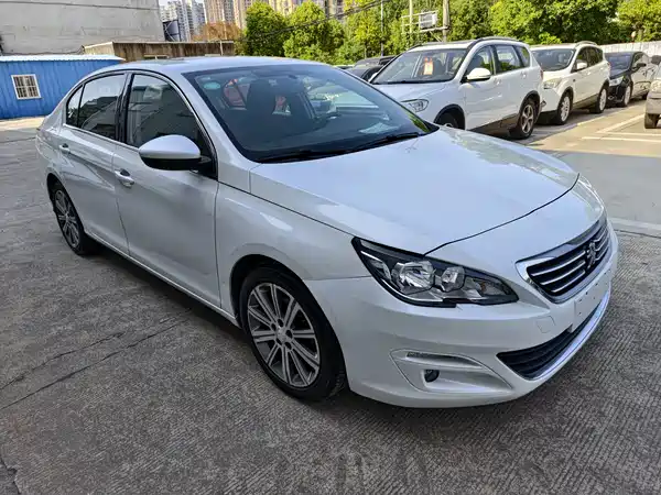 Peugeot 408 2015