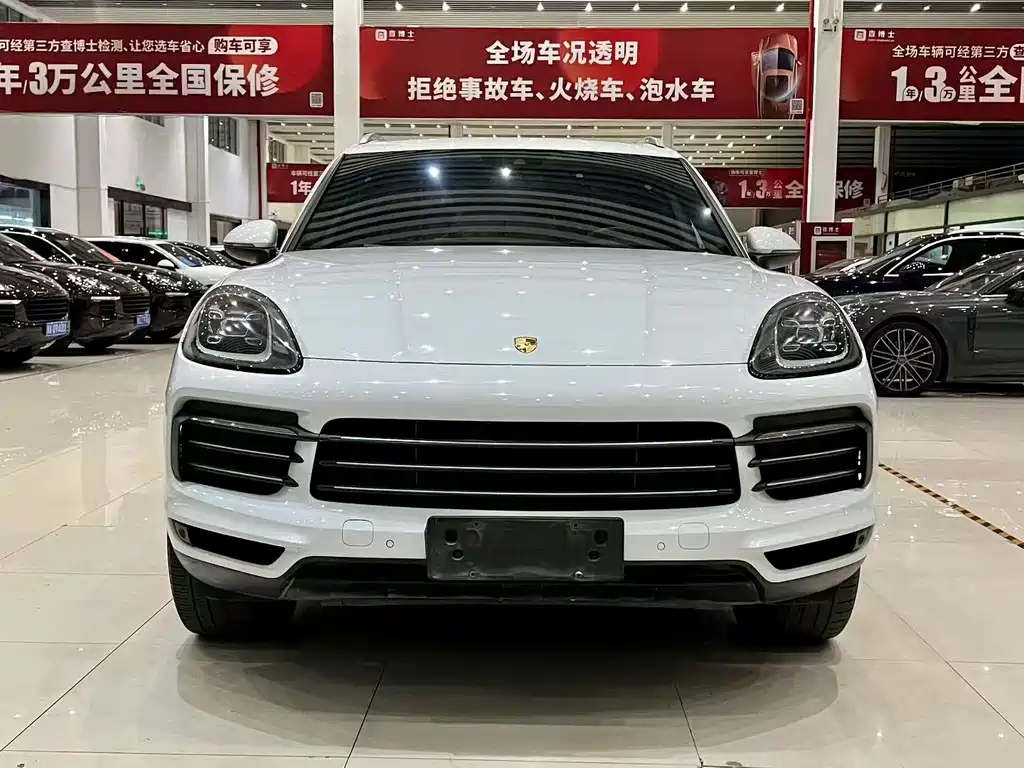 Porsche Cayenne 2021 — фото 2