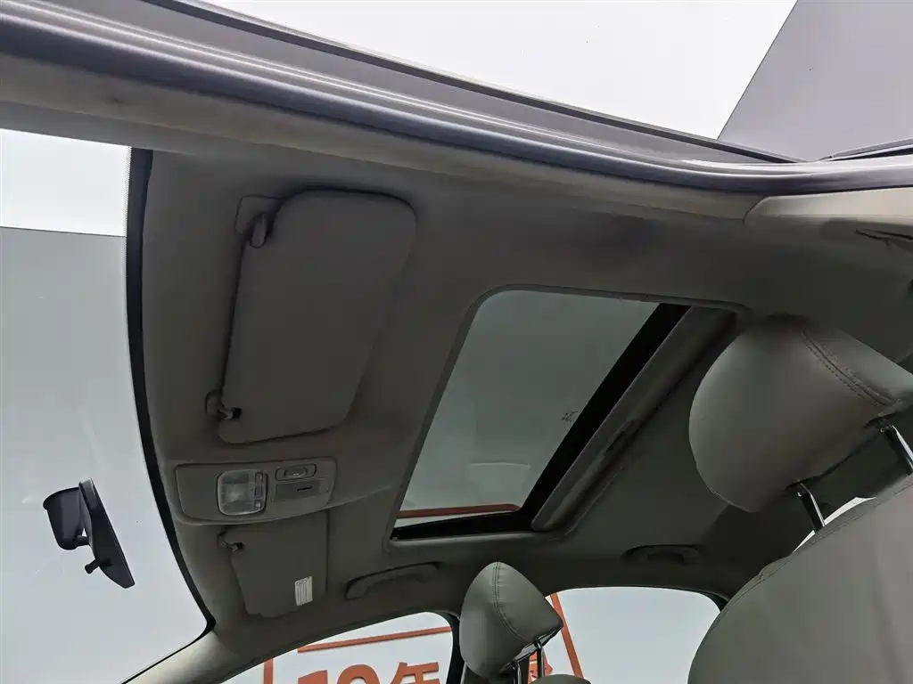 Citroen C5 2015 — фото 14