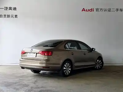 Volkswagen Sagitar 2016