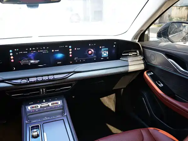 Lincoln Z 2022