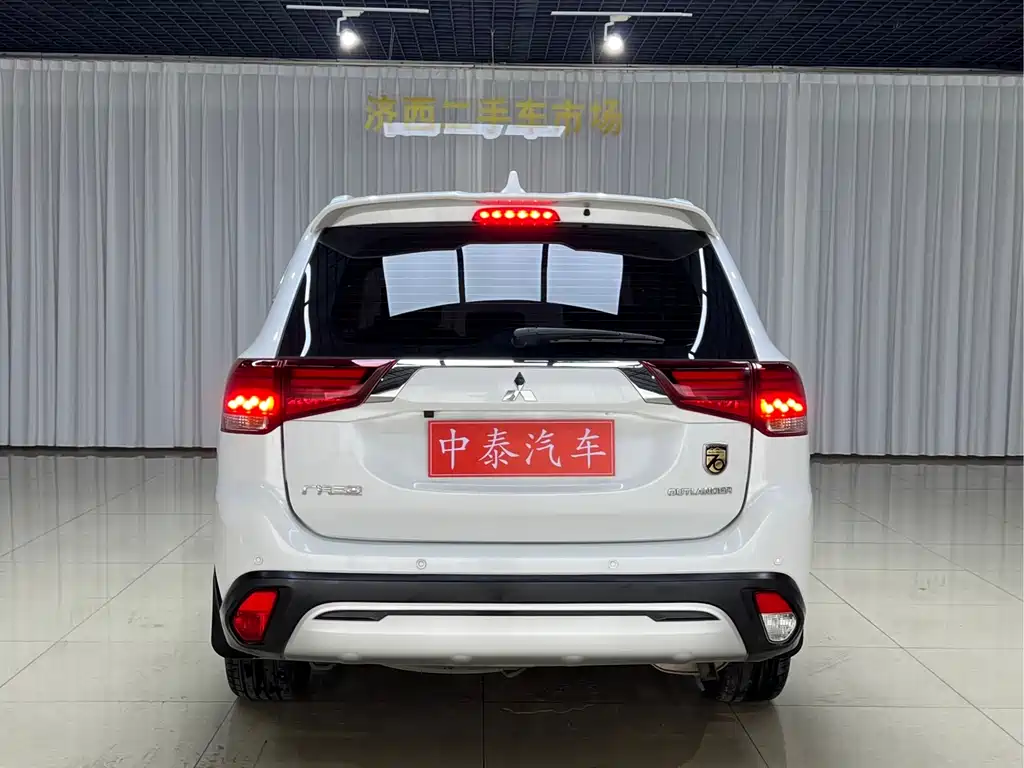 Mitsubishi Outlander 2019