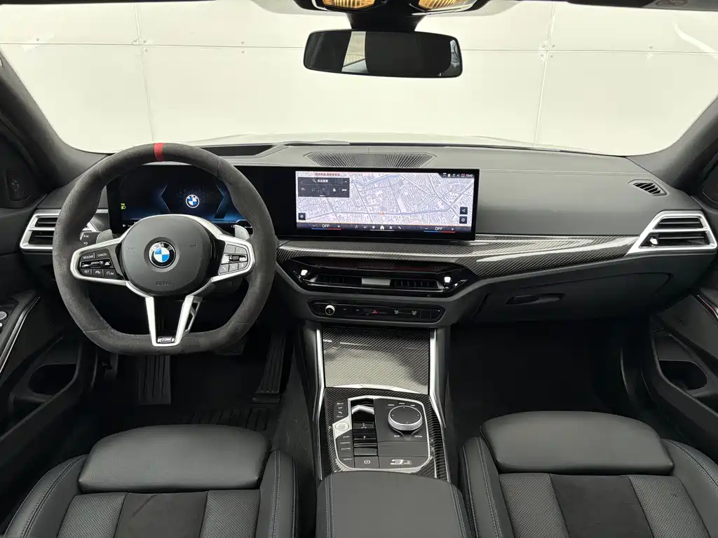 BMW 3 Series 2025 — фото 16
