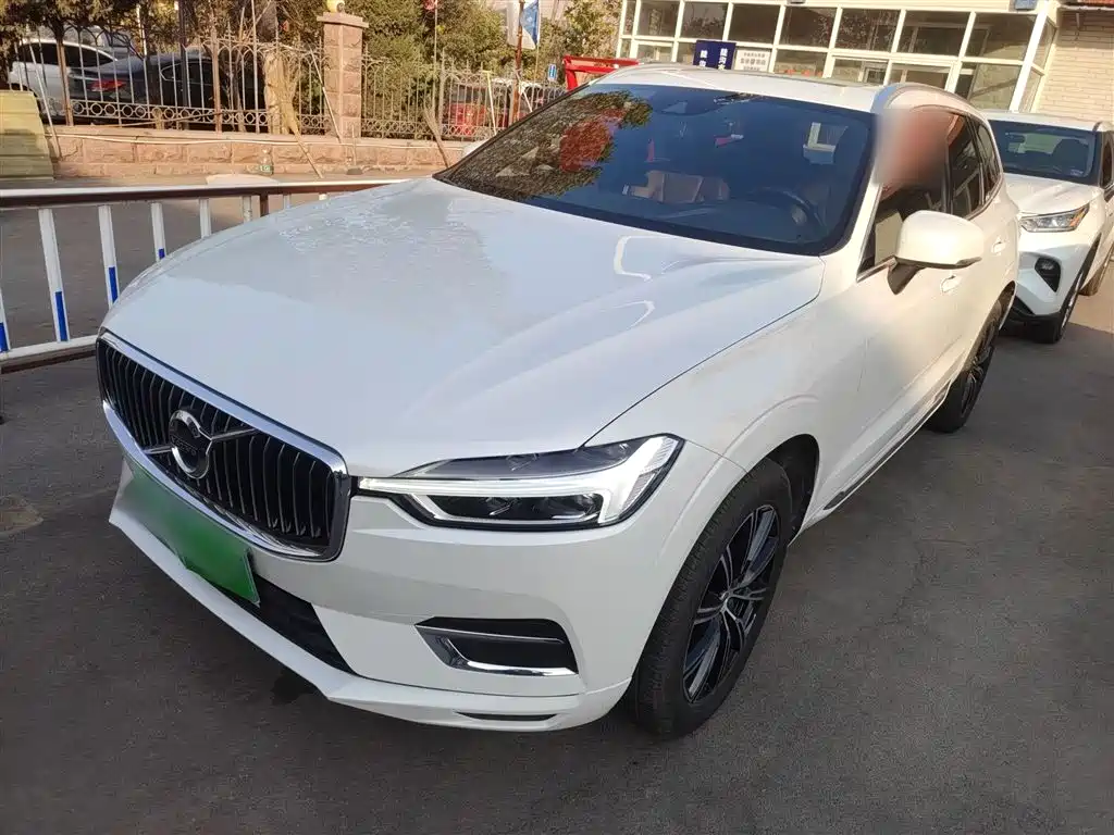 Volvo XC60 2020 — фото 2