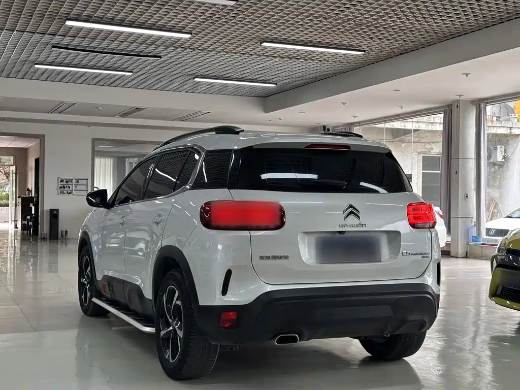 Citroën C5 Aircross 2017 — фото 22