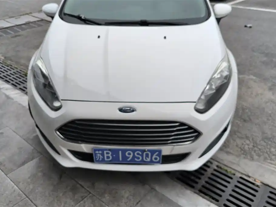 Ford Fiesta 2015