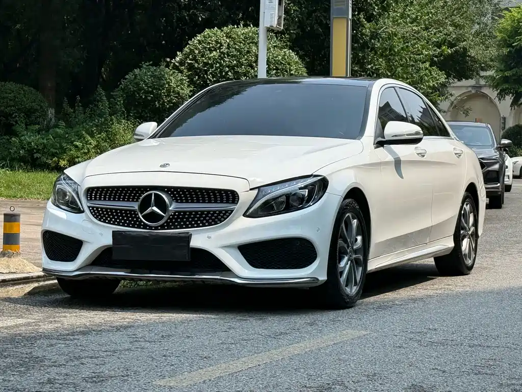 Mercedes-Benz C-Class 2018