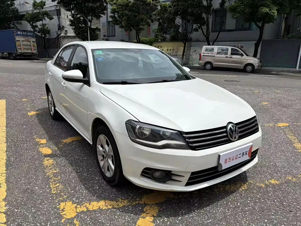 Volkswagen Bora 2015