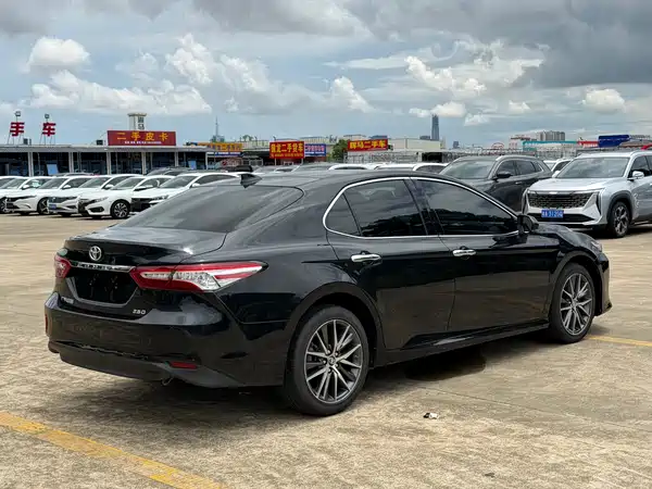 Toyota Camry 2022