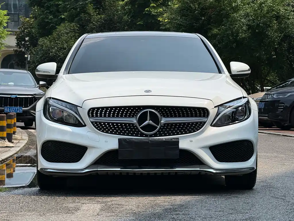 Mercedes-Benz C-Class 2018