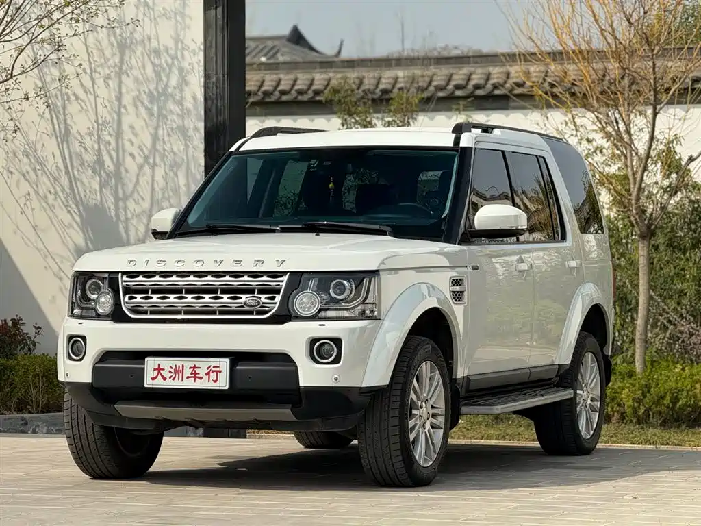 Land Rover Discovery 2015 — фото 1