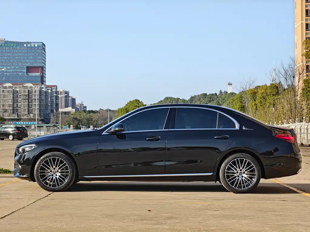 Mercedes-Benz C-Class 2022 — фото 31