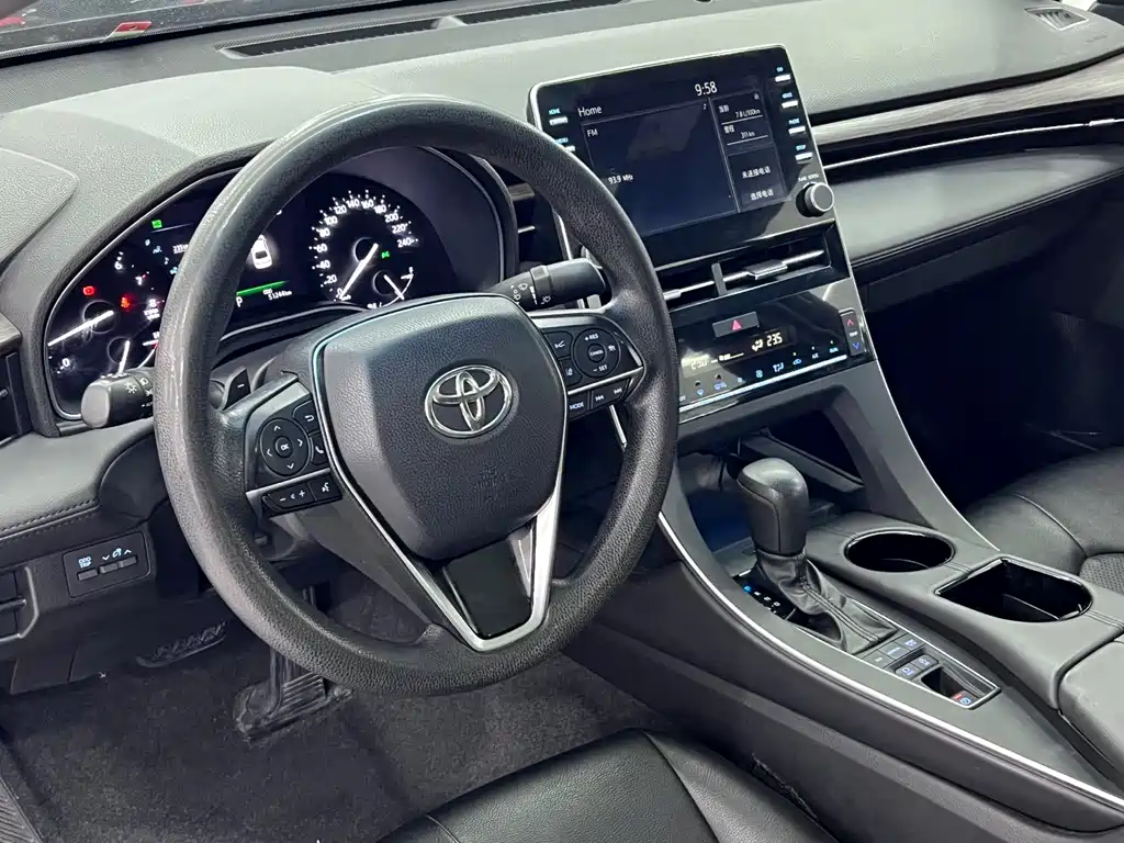 Toyota Avalon 2020 — фото 13