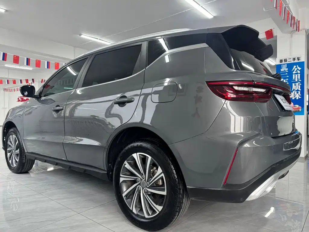 Geely Vision X6 2022