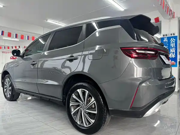 Geely Vision X6 2022