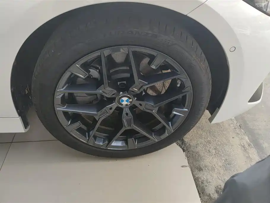 BMW 3 Series 2025