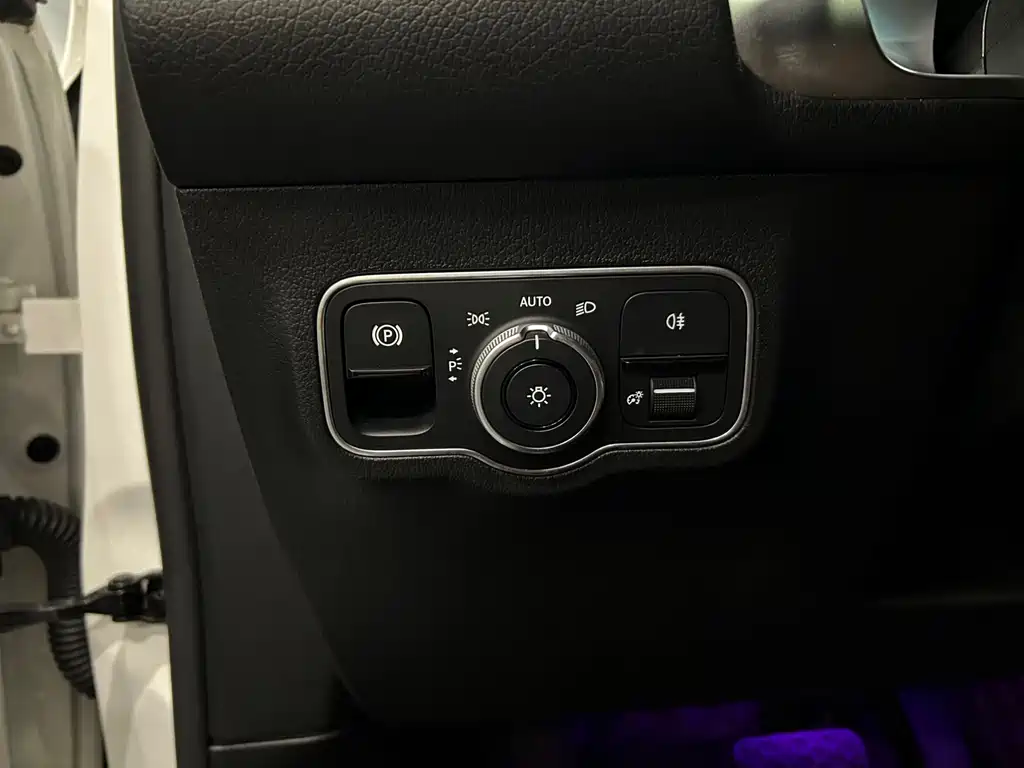 Mercedes-Benz GLB 2020 — фото 17