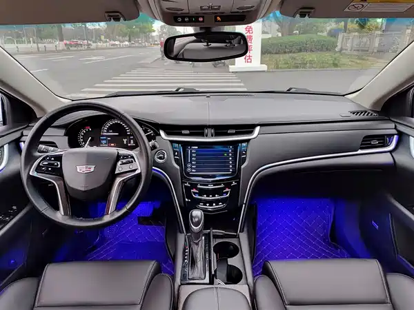 Cadillac XTS 2018