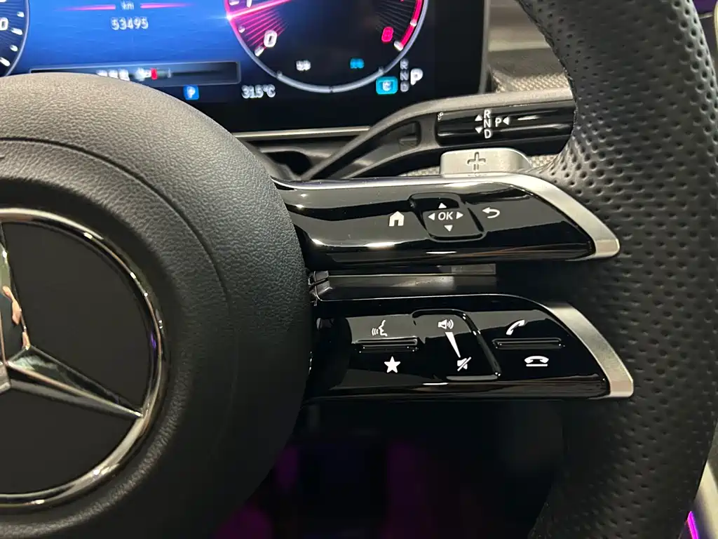 Mercedes-Benz C-Class 2023 — фото 13