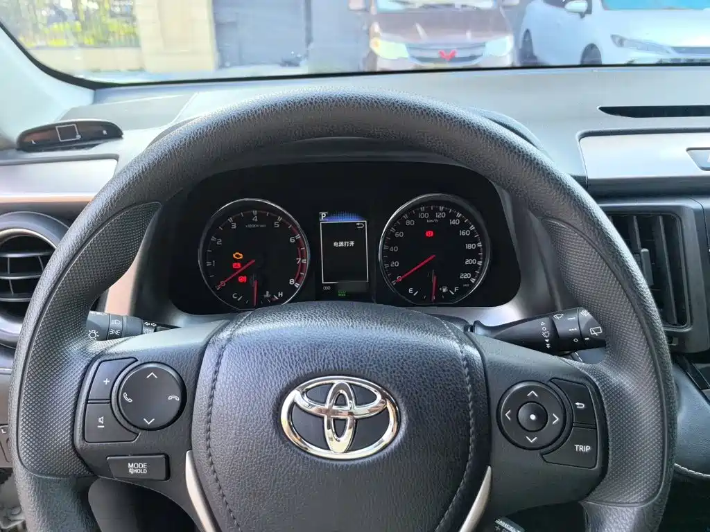 Toyota RAV4 2019